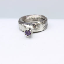 Load image into Gallery viewer, Ruby Crystal Ring