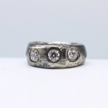 Load image into Gallery viewer, Triple Quartz Ring
