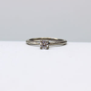 Quartz Ring