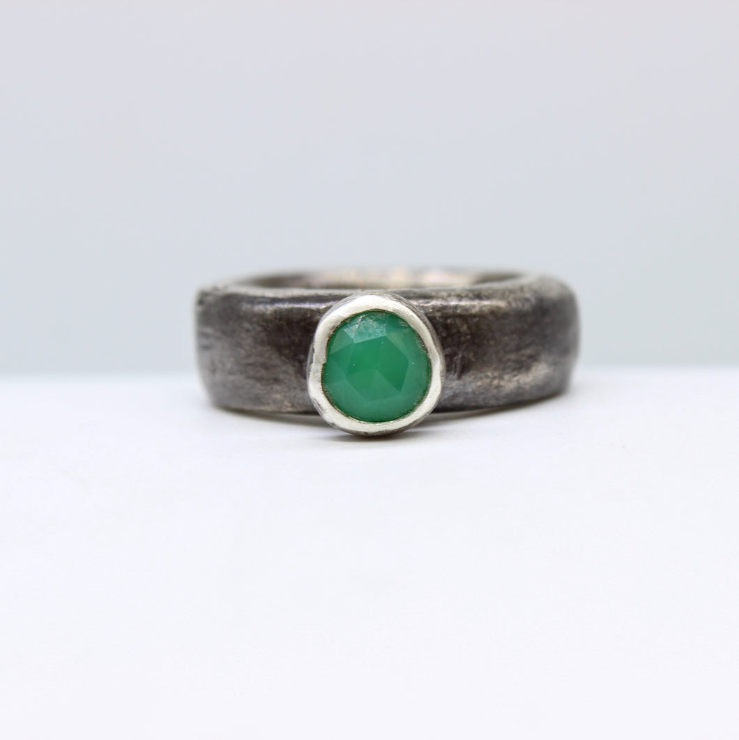 Chrysoprase Ring