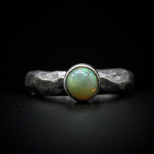 Load image into Gallery viewer, Welo Opal Ring