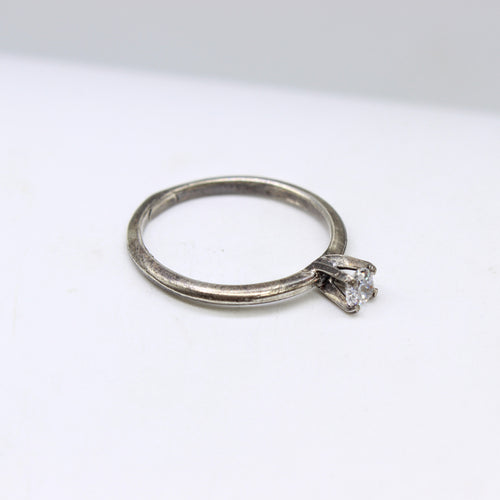 Quartz Ring