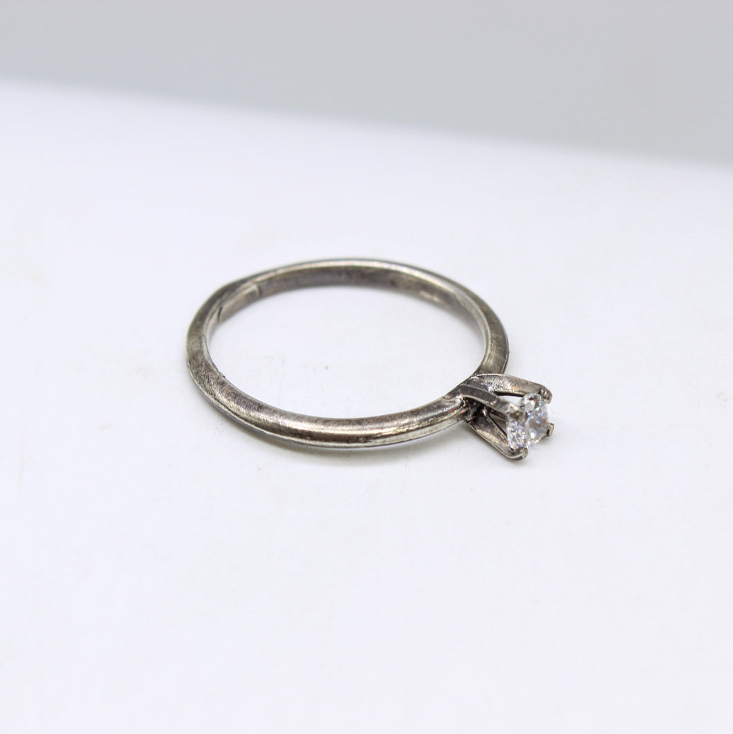 Quartz Ring