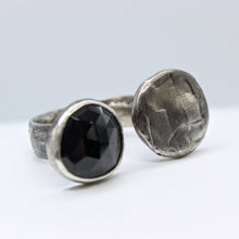 Load image into Gallery viewer, Black Spinel “Reunion” Ring