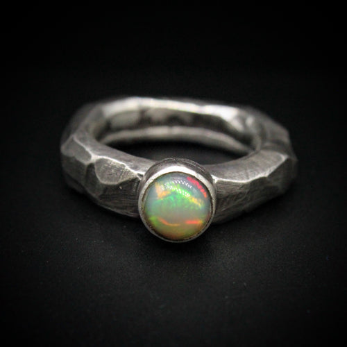 Welo Opal Ring