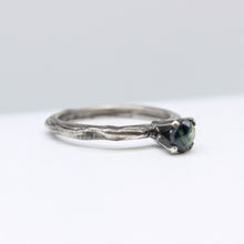 Load image into Gallery viewer, Blue Sapphire Ring