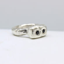 Load image into Gallery viewer, Black Spinel Ring
